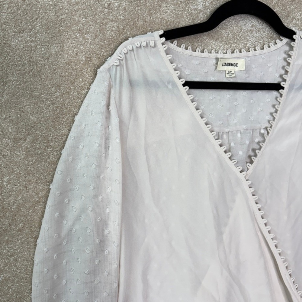 L'AGENCE‎ Perry Blouse Women's Small White Swiss Dot Wrap Top Romantic Chic - Picture 4 of 8